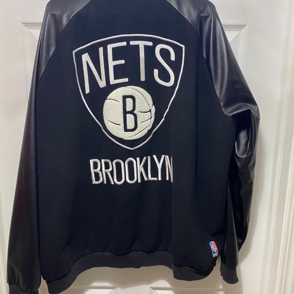 Xxl Brooklyn nets jacket - Picture 3 of 3